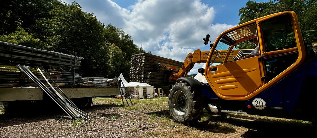 Water with taste Festival forklift